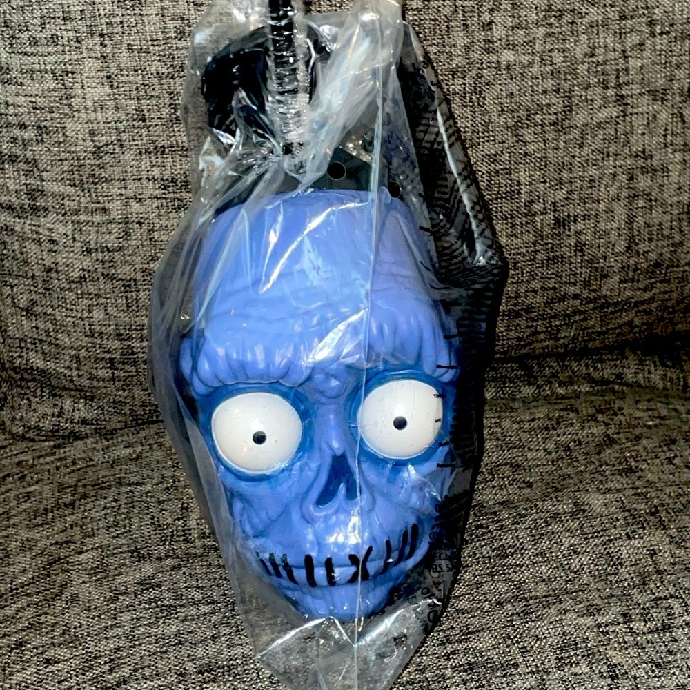 Beetlejuice Shrunken Head Cup